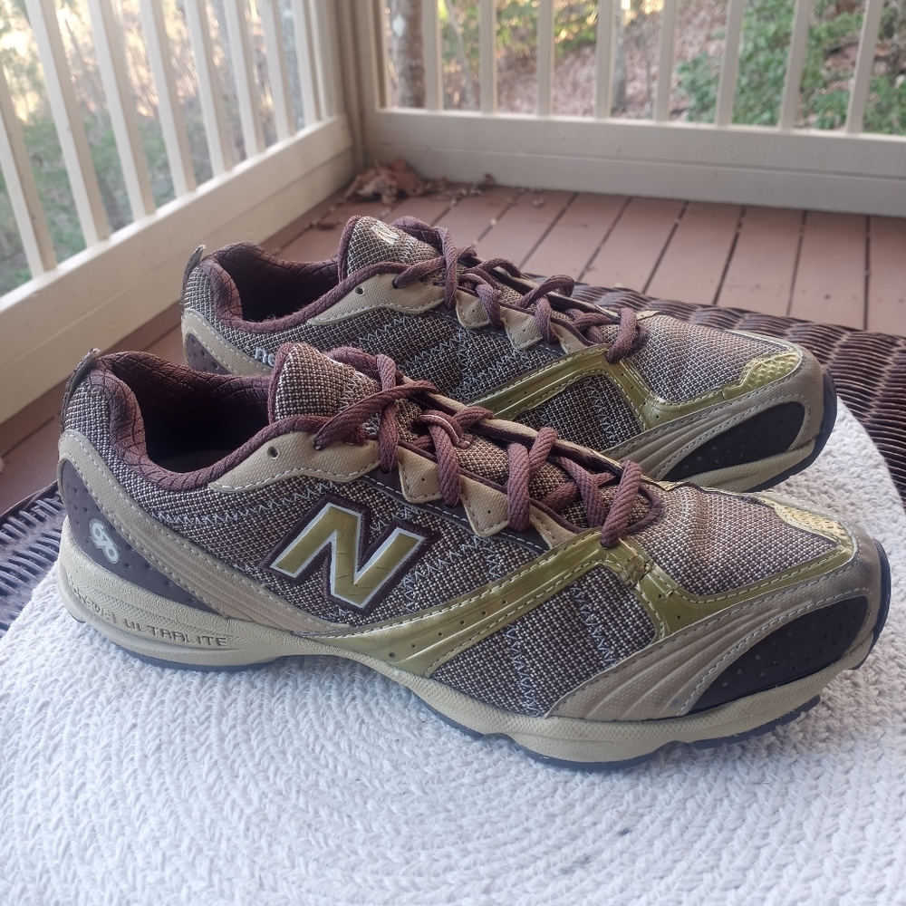 New Balance 670 Ultralight